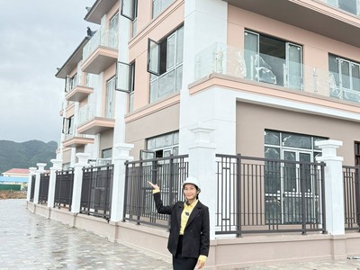 Còn xót lại căn liền kề 4 tầng, giá hơn 10 tỷ tại VINHOMES PEARL BAY NHA TRANG 1