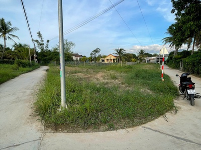 Bán lô 2 mặt tiền đường đẹp Ninh Bình cũ, xã Tân Định, Tx Ninh Hòa Lh: 0868750144 Dân 2