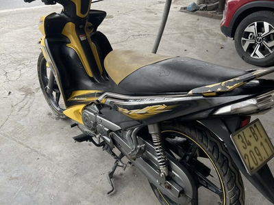 Bán Jupiter RC Vàng 2011 Máy Ngon    Giá : 5tr2 3