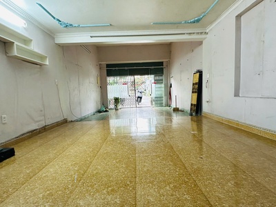 Nhà trục chính khu phân lô 15 Khúc Thừa Dụ - 90m2 - mặt tiền 4,5m - 2 tầng - giá cực tốt 5,6 tỷ 1