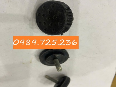 Nên mua chân ốc xoáy M8 ở  đâu 2