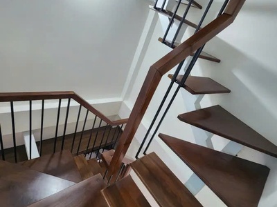 ❓nhỉnh 1 tỷ thôi sao❓ vẫn có nhà lô góc đống đa 1