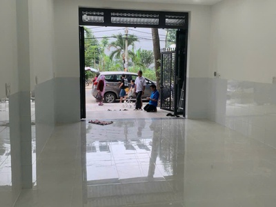 116. cho thuê nhà 12 triệu cách nguyễn văn cừ 50m 3