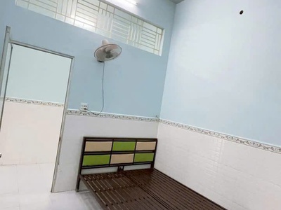 102. nhà 6 triệu 2 phòng ngủ gần trường an khánh 2