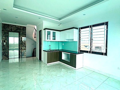 Bán nhà liên mạc thượng cát 6 tầng thang máy   bắc từ liêm   giá hơn 6 tỷ 1