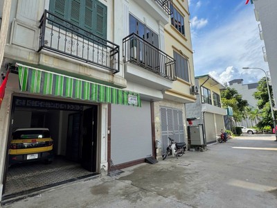 Ngọc thụy   nhà 6 tầng thang máy   gara ô tô   phân lô vip 1