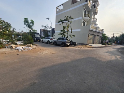 Cần bán đất hẻm 8m ô tô quay đầu - kdc sài gòn mới 3