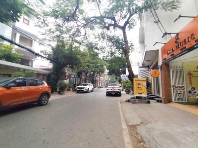 Đất mặt đường trực cát - 225m - mặt tiền 9.8m - giá 18.6 tỉ - dòng tiền 18 tr/m tháng 1