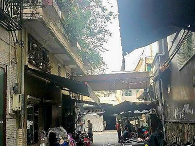 Bán gấp   căn góc mtkd trần phú q5 4