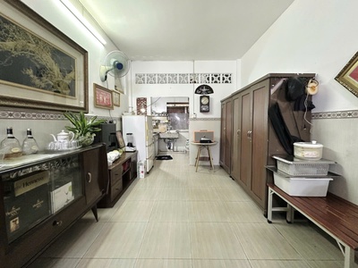 Chính chủ - gấp bán 9.89 tỷ - bình thạnh - 105m - doanh thu tốt - p17 - giáp q1 - siêu hiếm - tl 2