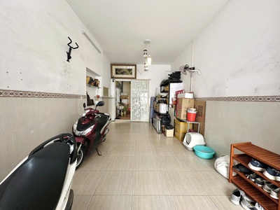 Chính chủ - gấp bán 9.89 tỷ - bình thạnh - 105m - doanh thu tốt - p17 - giáp q1 - siêu hiếm - tl 3