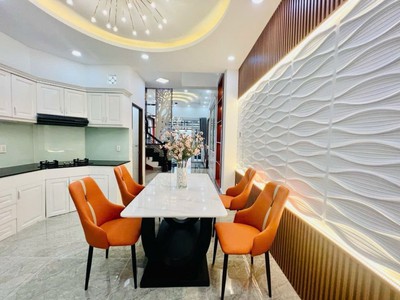 Bán nhà 3 tầng hxt đường nguyễn sỹ sách 93m2 4.2 22  gần công viên vào ở ngay nhỉnh 5 tỷ 1