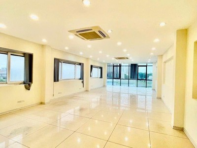 Bán tòa nhà vp mp lê trọng tấn - thanh xuân  182mx8t, mt 5,6m - lô góc 3 thoáng - dòng tiền 120tr/th 0