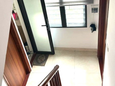 Bán nhà liên mạc lô góc, ô tô tránh   ô tô vào nhà, 4p ngủ, hơn 6 tỷ. 2