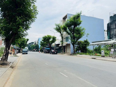 Đất nền phú mỹ, phạm hữu lầu, quận 7   giá tốt 2