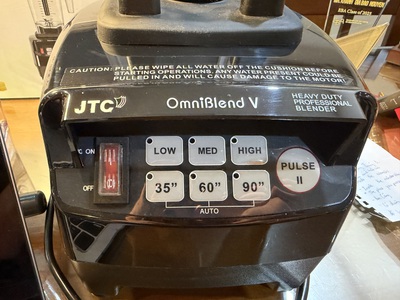 Máy xay sinh tố JTC OmniBlend V TM-800A 1