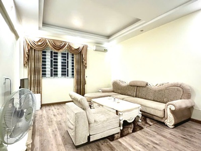 Cho thuê nhà khu phân lô Văn Cao, DT: 70m2, 4 p.ngủ full đồ. 3