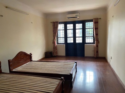 Cho thuê căn hộ liên kề làm văn phòng hoặc để ở tại ngọc lâm, long biên, hà nội 1