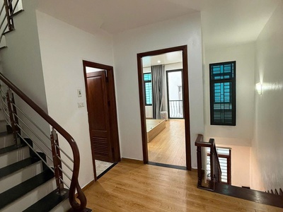 Nhà dân xây phố thanh am  7 ngủ cho thuê  10m ra mặt phố kinh doanh sầm uất  chỉ hơn 11 t.ỷ 2