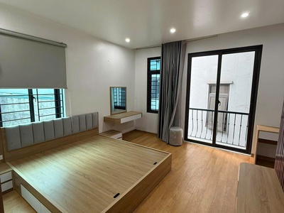 Nhà dân xây phố thanh am  7 ngủ cho thuê  10m ra mặt phố kinh doanh sầm uất  chỉ hơn 11 t.ỷ 4