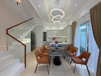 Cần bán căn villa mini siêu vị trí, sát bờ sông hàn sát đường hàn mặc tử 2