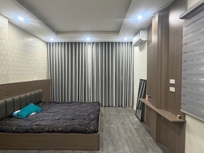 Lạc long quân 27m x6 tầng 7,9 tỷ dân xây,2 thoáng,gần phố,5p ra hồ tây 4