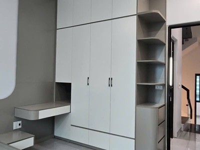 Bán 2 căn nhà 4 tầng ngõ 218 Nguyễn Hữu Cầu, ph Ngọc Châu, TP HD, 45m2 62m2, 4 ngủ 6