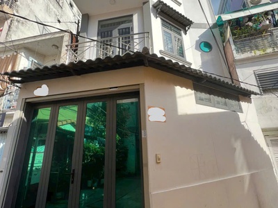 Bán Gấp Căn Góc 2 Mặt Tiền Hẻm  Đường Cách Mạng Tháng 8, P.4, QUẬN 3 4