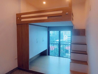 Bán toà nhà dòng tiền đội cấn 70m x7t- thang máy- bên thứ 3 thuê 85 tr/th 2