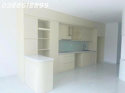 Bán toà vp nam đồng- đống đa 70mx7t,mt5m- 2 oto tránh -  thang máy - kinh doanh 1