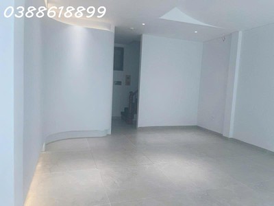 Bán toà vp nam đồng- đống đa 70mx7t,mt5m- 2 oto tránh -  thang máy - kinh doanh 3