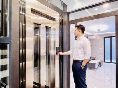 Hẻm 6m  gần tô hiệu đầm sen 5 tầng có thang máy 66m  giá nhỉnh 8 tỷ 2