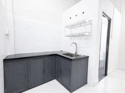 Bán nhà gò dầu   hẻm tải 7m   sát mặt tiền   68m  chdv 6 tầng chỉ 7 tỷ 3