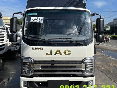 Công ty bán xe tải Jac N250E5 thùng bạt 4m2 giao ngay 0