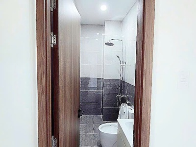 Nhà 4 tầng khu phân lô nhỉnh 6 tỷ .50m2 .  lã xuân oai . hxh thông . gametro . quận 9 thủ đức 3