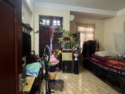 Nhà đẹp- giá tốt chính chủ cần bán nhanh nhà 3 tầng 2 mặt đường huyện mỹ lộc, tỉnh nam định 4