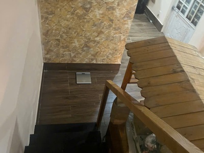 Bán nhà lã xuân oai quận 9 - hẻm xe hơi - có dòng tiền 10tr/tháng - giá 5 tỷ 4