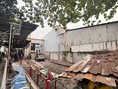 Bán nhà mặt tiền sát nguyễn xiển quận 9 giá rẻ - view hồ mát mẻ - cạnh trạm metro - chỉ 3.8 tỷ 2