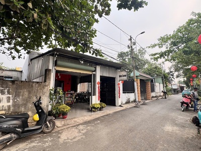 Bán nhà mặt tiền sát nguyễn xiển quận 9 giá rẻ - view hồ mát mẻ - cạnh trạm metro - chỉ 3.8 tỷ 3