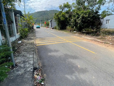 Cần tiền gấp về quê , xây nhà bán nhah 850tr buông sổ 1