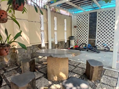 Gấp bán biệt thự mặt tiền thạnh lộc quận 12 full thổ cư 571m2 1