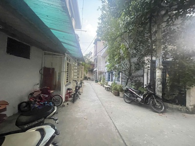 Nhà mới đón tết đ số3 gần chợ26-3 sát aeon tân phú hẻm 5m 30m2,2 tầng 3 tỷ 1 0