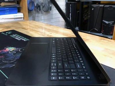 Laptop Acer Aspire A315-56 Core i5-1035G1 Ram 8GB SSD 256GB VGA ON Màn 15.6 Full HD Máy Đẹp 3
