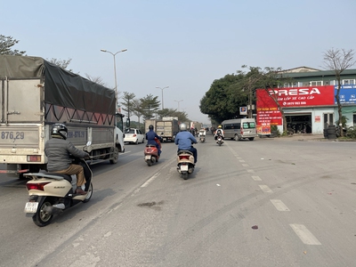 Bán đất 80m2 thực tế lên đến 92m2 mặt ngõ 68 Nguyễn Văn Linh - Ô Tô Đỗ Cửa - Cách QL5A Chỉ 100m 2