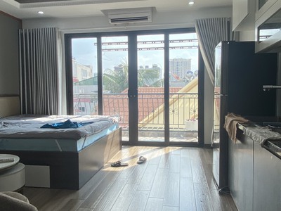 Cho thuê căn hộ dịch vụ full đồ tại Ngõ 193 Trích Sài. Ban công View hồ cực thoáng. Chỉ 7tr 0