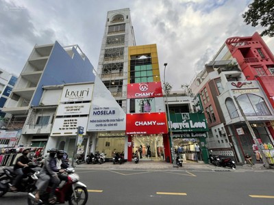 -vip quận 5 mặt tiền đoạn đẹp đường nguyễn trãi 5 tầng  5.5x21 vuông đẹp, 55tỷ tl 0