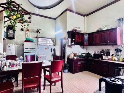 Bán nhà đường tam bình, hiệp bình chánh, thủ đức, dt 170m2, 3 tầng, 5pn, sh. giá - 10.4 tỷ . 2