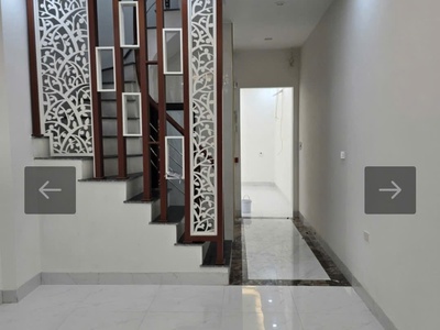  giáp nhất 41m    7 tầng thang máy   15m ra ô tô   dòng tiền 60tr/tháng   12.8 tỷ 1