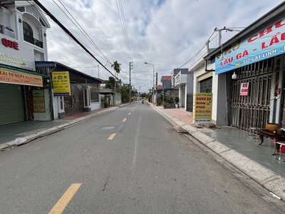 Bán nhà mặt đường Cát linh   Tràng Cát dt 100m2 giá chỉ 3xtr/m2 đang cho thuê 5tr/tháng. 1