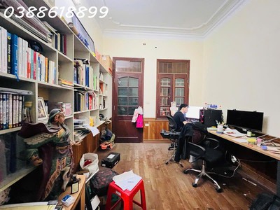 Bán nhà mặt hồ ngã tư sở 100mx4t, mt 10.5m   ô tô tránh   1 căn duy nhất 2